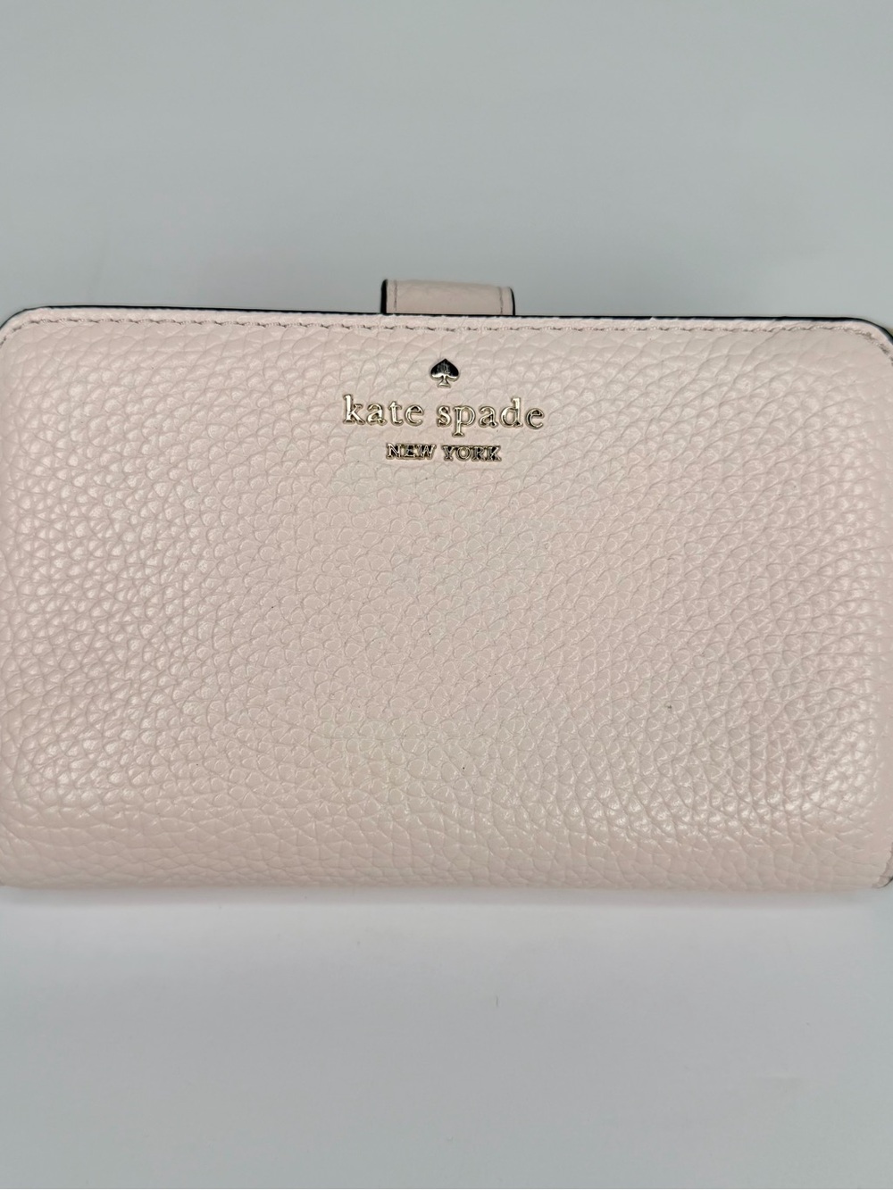 Kate Spade New York Lena medium bifold wallet in pale pink